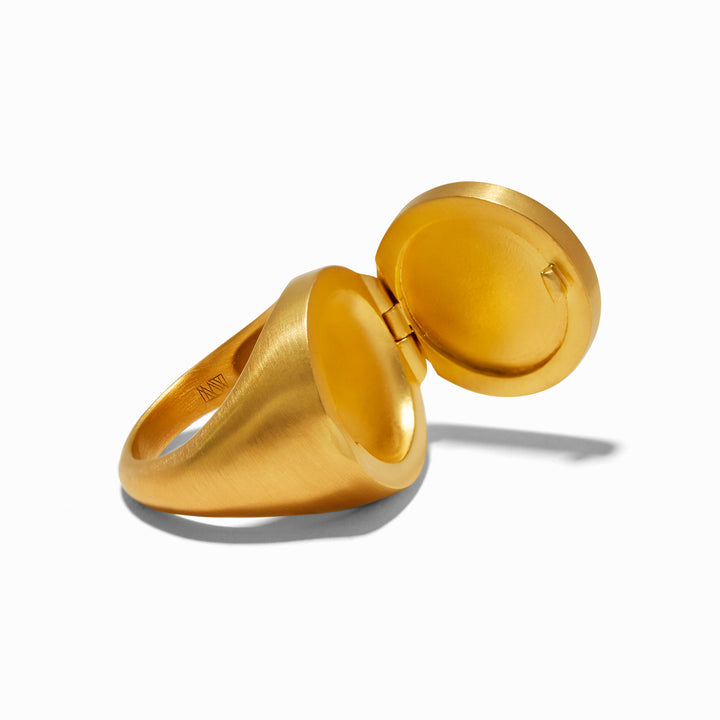Capsule Ring – MING YU WANG